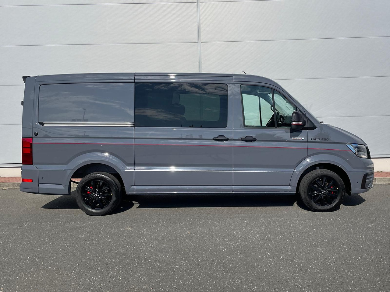 MAN TGE 3.200 L3H2 MIXTO 4x4 Individual S ACC STANDH - Varevogn, Mandskabsbil: billede 5 MAN TGE 3.200 L3H2 MIXTO 4x4 Individual S ACC STANDH - Varevogn, Mandskabsbil: billede 5