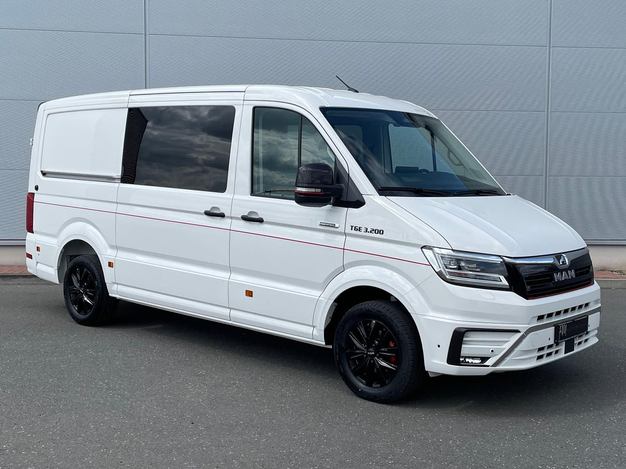 MAN TGE 3.200 L3H2 MIXTO 4x4 Individual S ACC STHZ - Varevogn, Mandskabsbil: billede 2 MAN TGE 3.200 L3H2 MIXTO 4x4 Individual S ACC STHZ - Varevogn, Mandskabsbil: billede 2