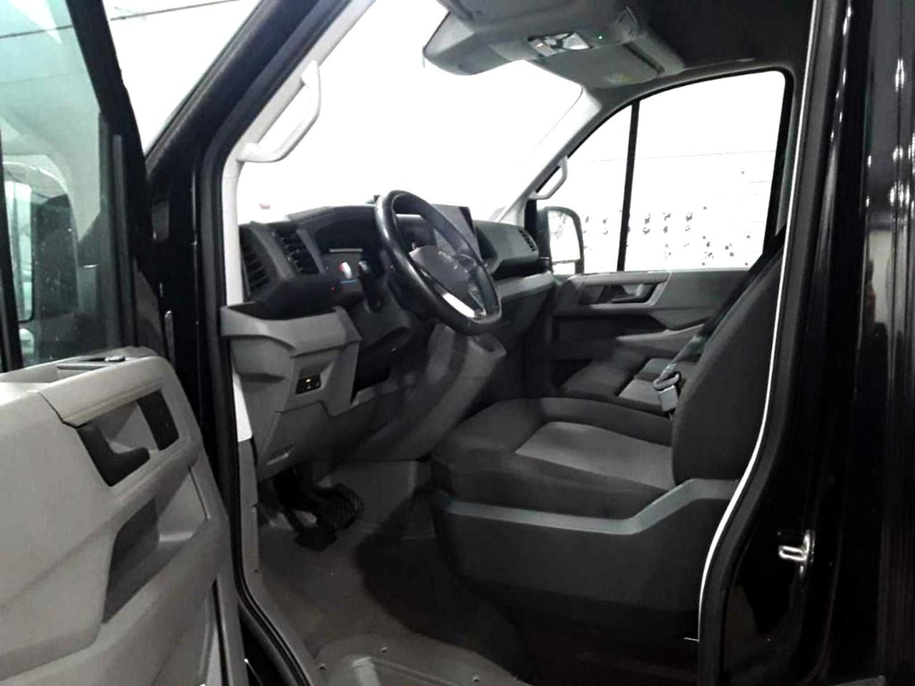 Volkswagen Crafter Kasten 35 L3H3 NAVI KLIMA DAB PDC - Persontransport: billede 3 Volkswagen Crafter Kasten 35 L3H3 NAVI KLIMA DAB PDC - Persontransport: billede 3