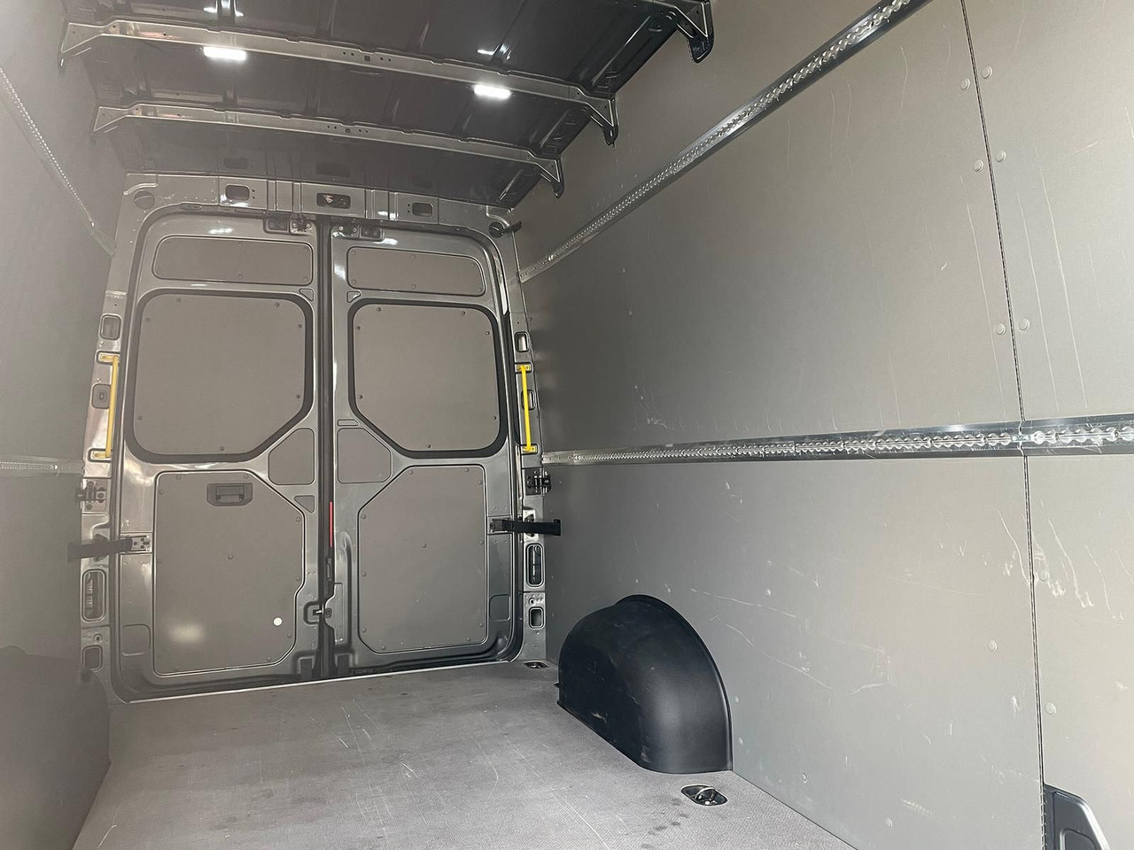 Persontransport Volkswagen Crafter Kasten 35 L4H3 PDC DAB KAMERA KLIMA MFL: billede 10