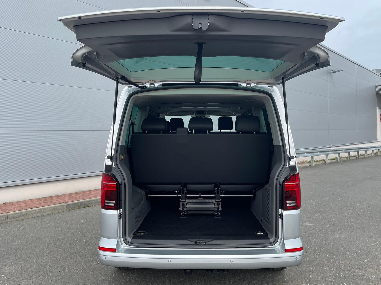 Persontransport Volkswagen T6.1 Caravelle Highline STANDHZ NAVI LEDER PDC: billede 30