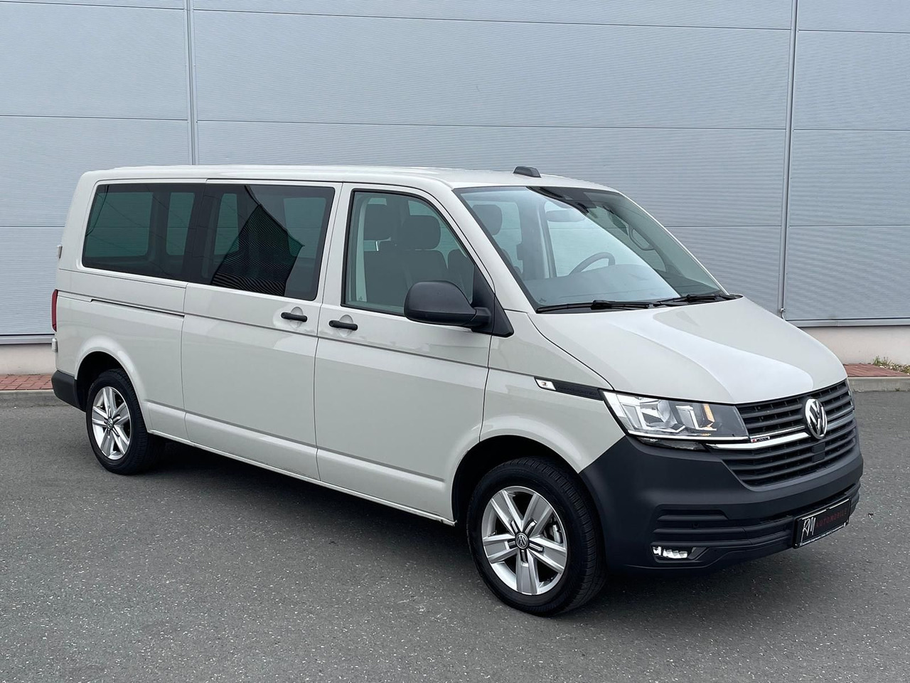 Volkswagen T6.1 Transporter 2.0 TDI lang 4MOTION SITZHZ NAV - Bil: billede 2 Volkswagen T6.1 Transporter 2.0 TDI lang 4MOTION SITZHZ NAV - Bil: billede 2