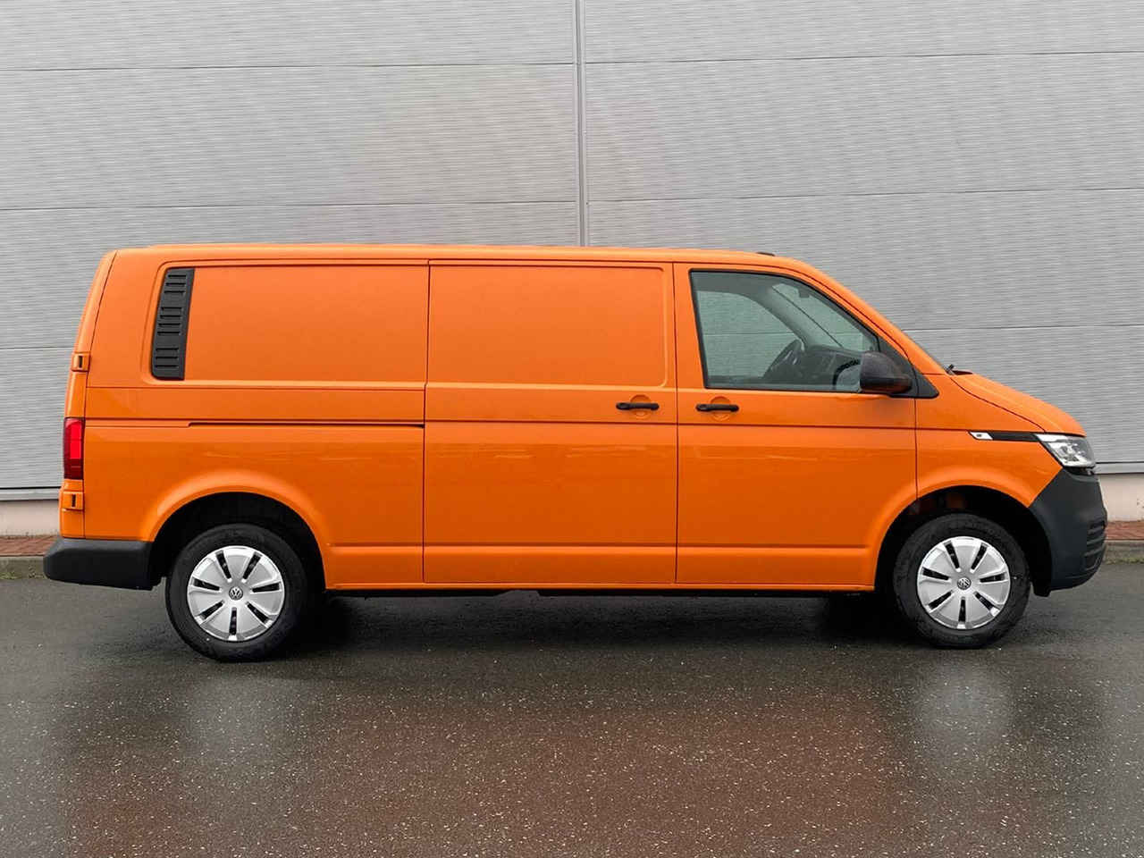 Volkswagen T6.1 Transporter Kasten lang LED PDC KLIMA SITZH - Varevogn: billede 5 Volkswagen T6.1 Transporter Kasten lang LED PDC KLIMA SITZH - Varevogn: billede 5