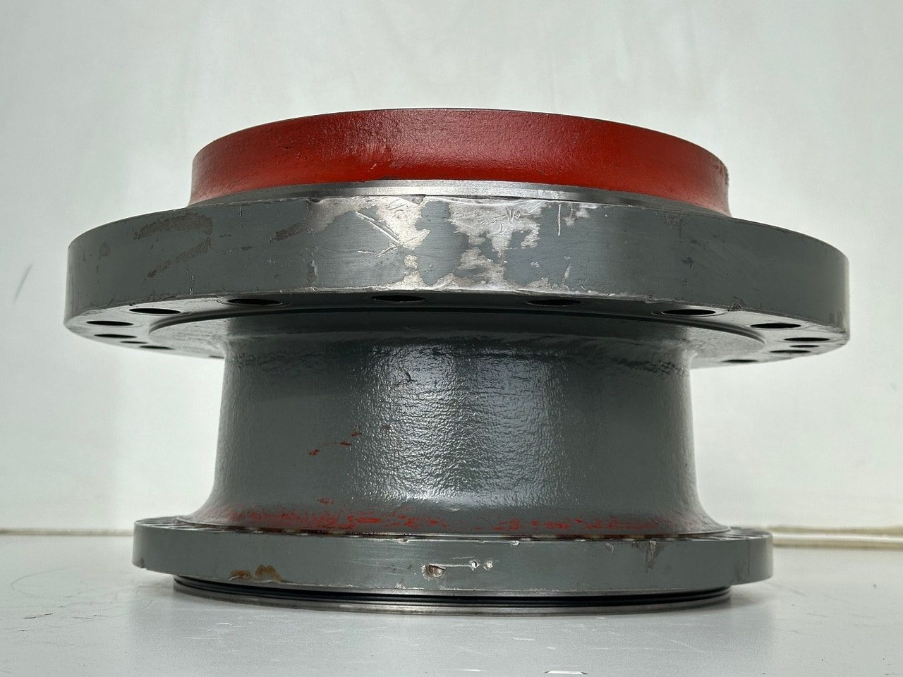 Liebherr Abtriebswellengehäuse ID-Nr.90208566 - Liebherr Kegelrollenlager ID-Nr.761001903. LH40, LH50, R926, R928, R930. #90208566.01342# - Svingmotor for Entreprenørmaskin: billede 5 Liebherr Abtriebswellengehäuse ID-Nr.90208566 - Liebherr Kegelrollenlager ID-Nr.761001903. LH40, LH50, R926, R928, R930. #90208566.01342# - Svingmotor for Entreprenørmaskin: billede 5