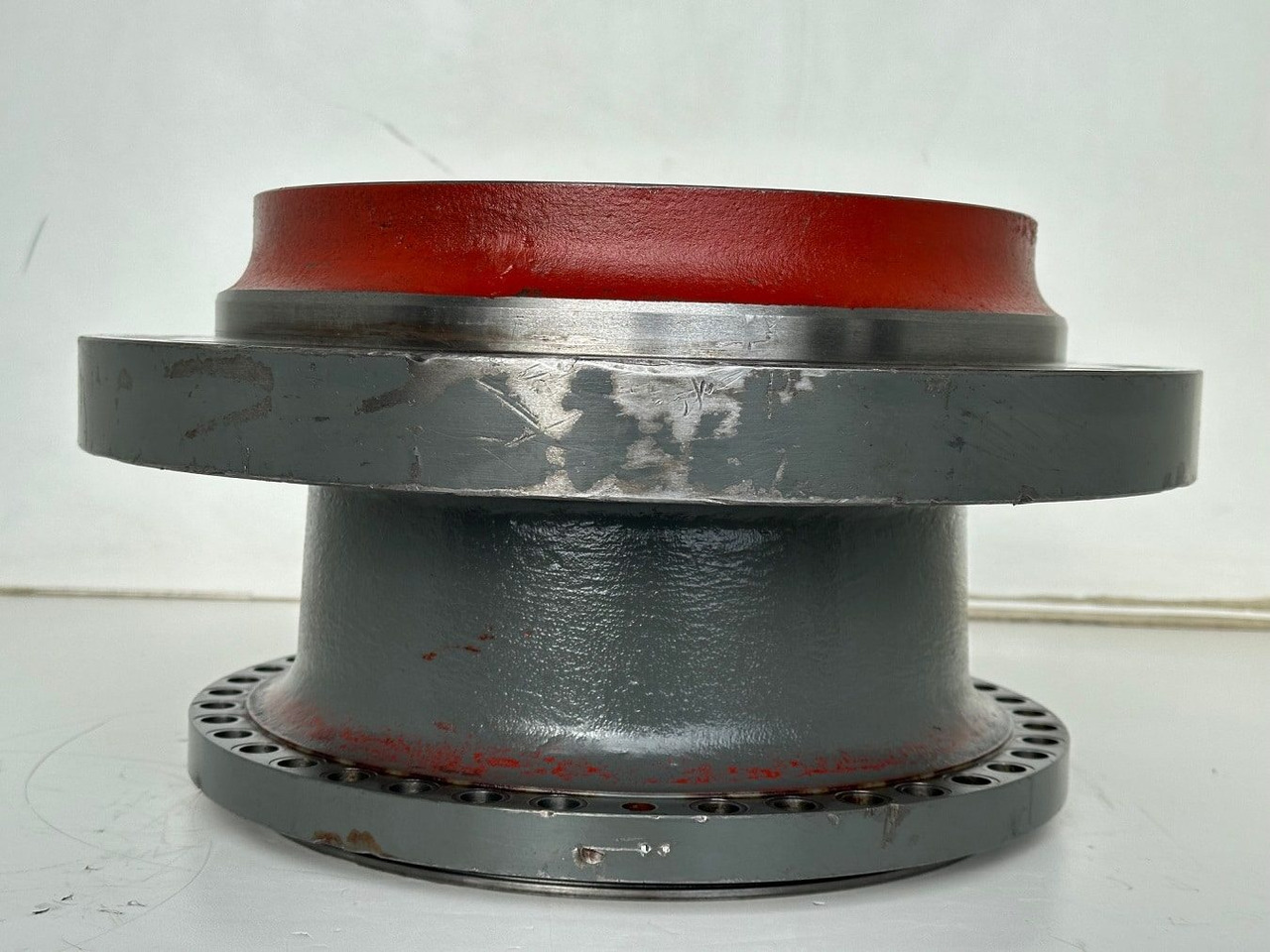 Liebherr Abtriebswellengehäuse ID-Nr.90208566 - Liebherr Kegelrollenlager ID-Nr.761001903. LH40, LH50, R926, R928, R930. #90208566.01342# - Svingmotor for Entreprenørmaskin: billede 4 Liebherr Abtriebswellengehäuse ID-Nr.90208566 - Liebherr Kegelrollenlager ID-Nr.761001903. LH40, LH50, R926, R928, R930. #90208566.01342# - Svingmotor for Entreprenørmaskin: billede 4