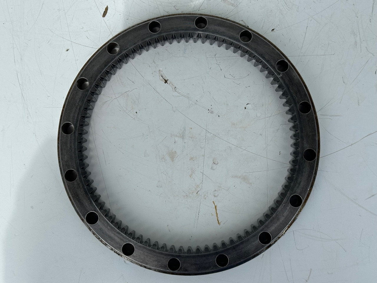 Liebherr-Bonfiglioli Zahnkranz mit ID-Nr.10002572. LTF 1030,LTF 1045,LTM 1030,LTC-1055,LTC-1055-3-1,LTM 1045-3-1-,LTM 1050-3-1,LTM 1055-1,LTM 1055-3-1-,LTM 1055-3-2-,LTM1070-4-1-,LTM1070-4-2-. #100025 - Svingmotor for Mobilkran: billede 3 Liebherr-Bonfiglioli Zahnkranz mit ID-Nr.10002572. LTF 1030,LTF 1045,LTM 1030,LTC-1055,LTC-1055-3-1,LTM 1045-3-1-,LTM 1050-3-1,LTM 1055-1,LTM 1055-3-1-,LTM 1055-3-2-,LTM1070-4-1-,LTM1070-4-2-. #100025 - Svingmotor for Mobilkran: billede 3