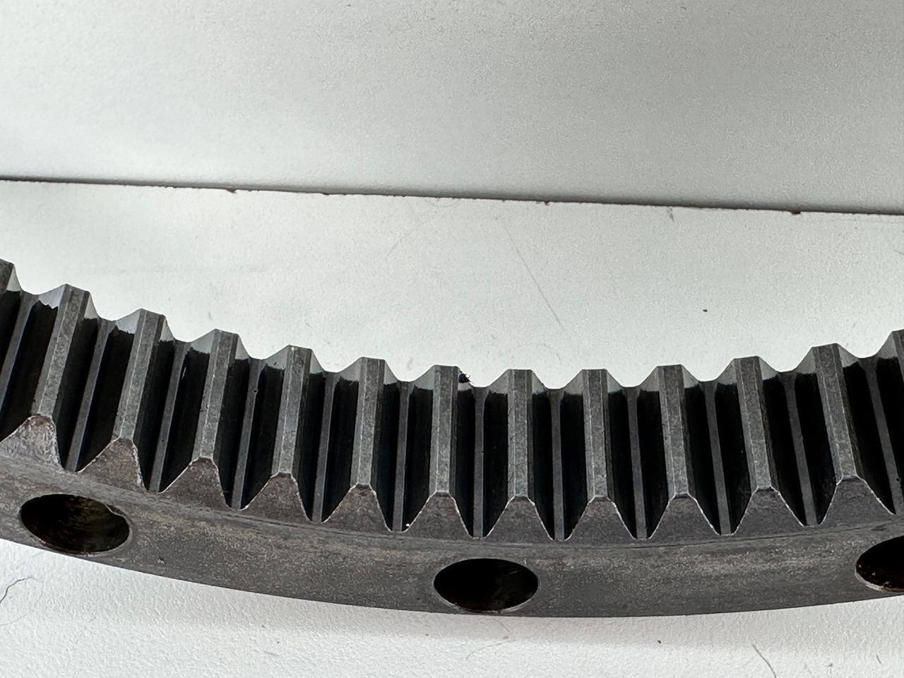 Liebherr-Bonfiglioli Zahnkranz mit ID-Nr.10002572. LTF 1030,LTF 1045,LTM 1030,LTC-1055,LTC-1055-3-1,LTM 1045-3-1-,LTM 1050-3-1,LTM 1055-1,LTM 1055-3-1-,LTM 1055-3-2-,LTM1070-4-1-,LTM1070-4-2-. #100025 - Svingmotor for Mobilkran: billede 4 Liebherr-Bonfiglioli Zahnkranz mit ID-Nr.10002572. LTF 1030,LTF 1045,LTM 1030,LTC-1055,LTC-1055-3-1,LTM 1045-3-1-,LTM 1050-3-1,LTM 1055-1,LTM 1055-3-1-,LTM 1055-3-2-,LTM1070-4-1-,LTM1070-4-2-. #100025 - Svingmotor for Mobilkran: billede 4