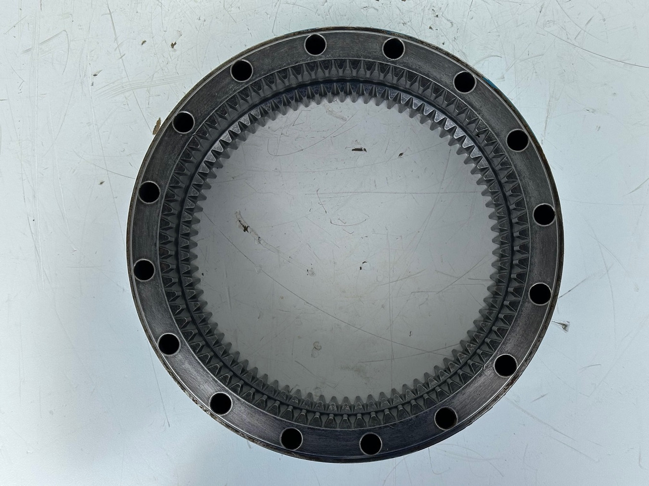 Liebherr - Bonfiglioli Zahnkranz mit ID-Nr.10342796. LTC-1055, LTC-1055-3-1, LTM 1045-3-1-, LTM 1050-3-1, LTM 1055-1, LTM 1055-3-1-, LTM 1055-3-2-, LTM1070-4-1-, LTM1070-4-2-. #10342796.6088598# - Svingmotor for Mobilkran: billede 5 Liebherr - Bonfiglioli Zahnkranz mit ID-Nr.10342796. LTC-1055, LTC-1055-3-1, LTM 1045-3-1-, LTM 1050-3-1, LTM 1055-1, LTM 1055-3-1-, LTM 1055-3-2-, LTM1070-4-1-, LTM1070-4-2-. #10342796.6088598# - Svingmotor for Mobilkran: billede 5