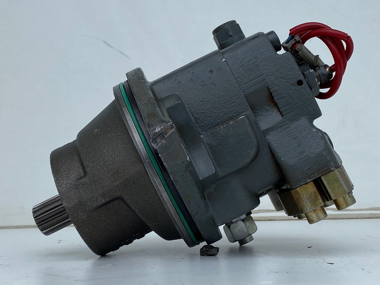 Liebherr Hydraulikeinbaumotor FMF045, ID-Nr.10132702. A924, LH30C, LH30M, LH35M, LH35MT, LH40C, LH40CP, LH40M, LH40MP, LH50CHR, LH50M, LH50MHR, LH50MT. #33179# - Hydraulisk motor for Hjulgravemaskine: billede 2 Liebherr Hydraulikeinbaumotor FMF045, ID-Nr.10132702. A924, LH30C, LH30M, LH35M, LH35MT, LH40C, LH40CP, LH40M, LH40MP, LH50CHR, LH50M, LH50MHR, LH50MT. #33179# - Hydraulisk motor for Hjulgravemaskine: billede 2