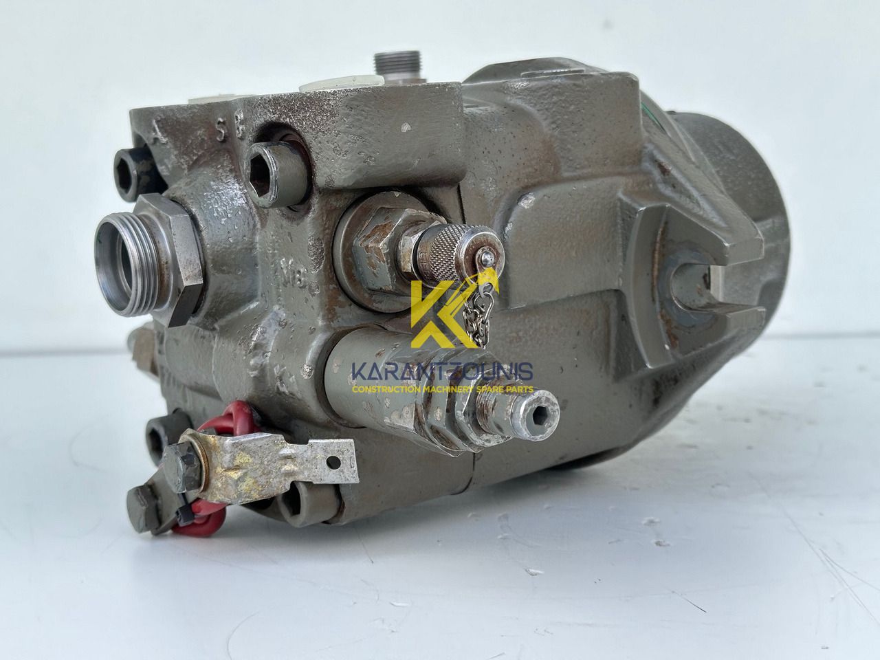 Liebherr Hydraulikeinbaumotor Typ:FMF058, ID-Nr.10122576 - ID-Nr.10145827 - ID-Nr.11371069. LOS1906, P924 COMP , R906, R906 PROTO, R916, R922, R924, R924 COMP, R926 COMP, R926 K LC. #11371069.08604# - Hydraulisk motor for Bæltegravemaskine: billede 4 Liebherr Hydraulikeinbaumotor Typ:FMF058, ID-Nr.10122576 - ID-Nr.10145827 - ID-Nr.11371069. LOS1906, P924 COMP , R906, R906 PROTO, R916, R922, R924, R924 COMP, R926 COMP, R926 K LC. #11371069.08604# - Hydraulisk motor for Bæltegravemaskine: billede 4