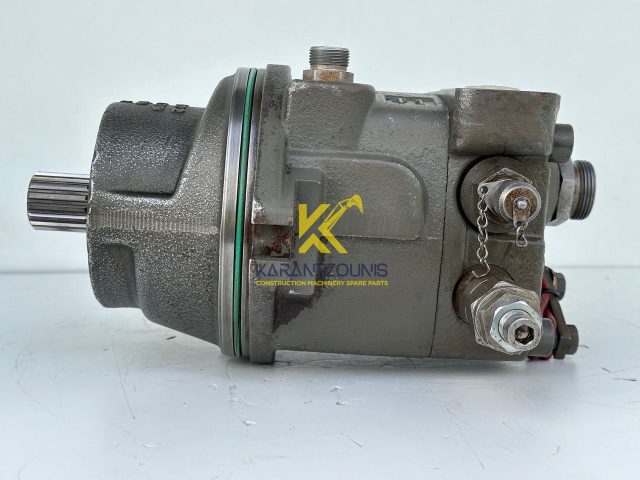 Liebherr Hydraulikeinbaumotor Typ:FMF058, ID-Nr.10122576 - ID-Nr.10145827 - ID-Nr.11371069. LOS1906, P924 COMP , R906, R906 PROTO, R916, R922, R924, R924 COMP, R926 COMP, R926 K LC. #11371069.08604# - Hydraulisk motor for Bæltegravemaskine: billede 5 Liebherr Hydraulikeinbaumotor Typ:FMF058, ID-Nr.10122576 - ID-Nr.10145827 - ID-Nr.11371069. LOS1906, P924 COMP , R906, R906 PROTO, R916, R922, R924, R924 COMP, R926 COMP, R926 K LC. #11371069.08604# - Hydraulisk motor for Bæltegravemaskine: billede 5