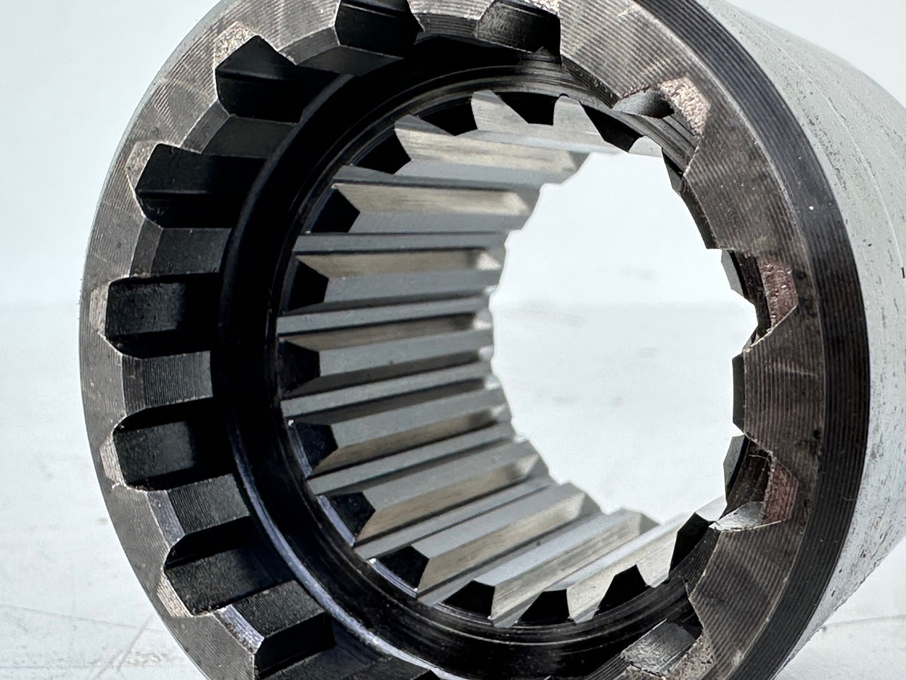 Liebherr Nabe. ID-Nr.90019646. SAT325/274. R946, R950, RZG390. #90019646.FR.40254# - Svingmotor for Bæltegravemaskine: billede 5 Liebherr Nabe. ID-Nr.90019646. SAT325/274. R946, R950, RZG390. #90019646.FR.40254# - Svingmotor for Bæltegravemaskine: billede 5