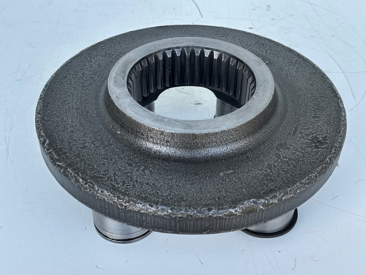 Liebherr Planetenträger ID-Nr.90006116. SAT325/274 - SAT325/294. R936, R940, R946, R950, RZG390. #90006116.FR.40254# - Svingmotor for Bæltegravemaskine: billede 4 Liebherr Planetenträger ID-Nr.90006116. SAT325/274 - SAT325/294. R936, R940, R946, R950, RZG390. #90006116.FR.40254# - Svingmotor for Bæltegravemaskine: billede 4