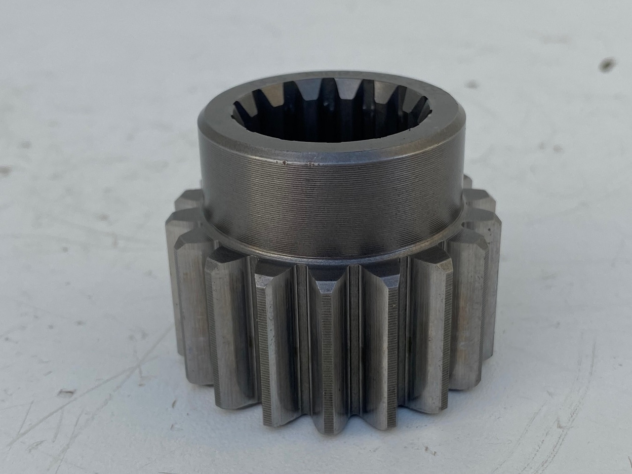 Liebherr Sonnenrad ID-Nr.90009249. SAT250/278, SAT250/287. #S01232# - Svingmotor for Bæltegravemaskine: billede 1 Liebherr Sonnenrad ID-Nr.90009249. SAT250/278, SAT250/287. #S01232# - Svingmotor for Bæltegravemaskine: billede 1