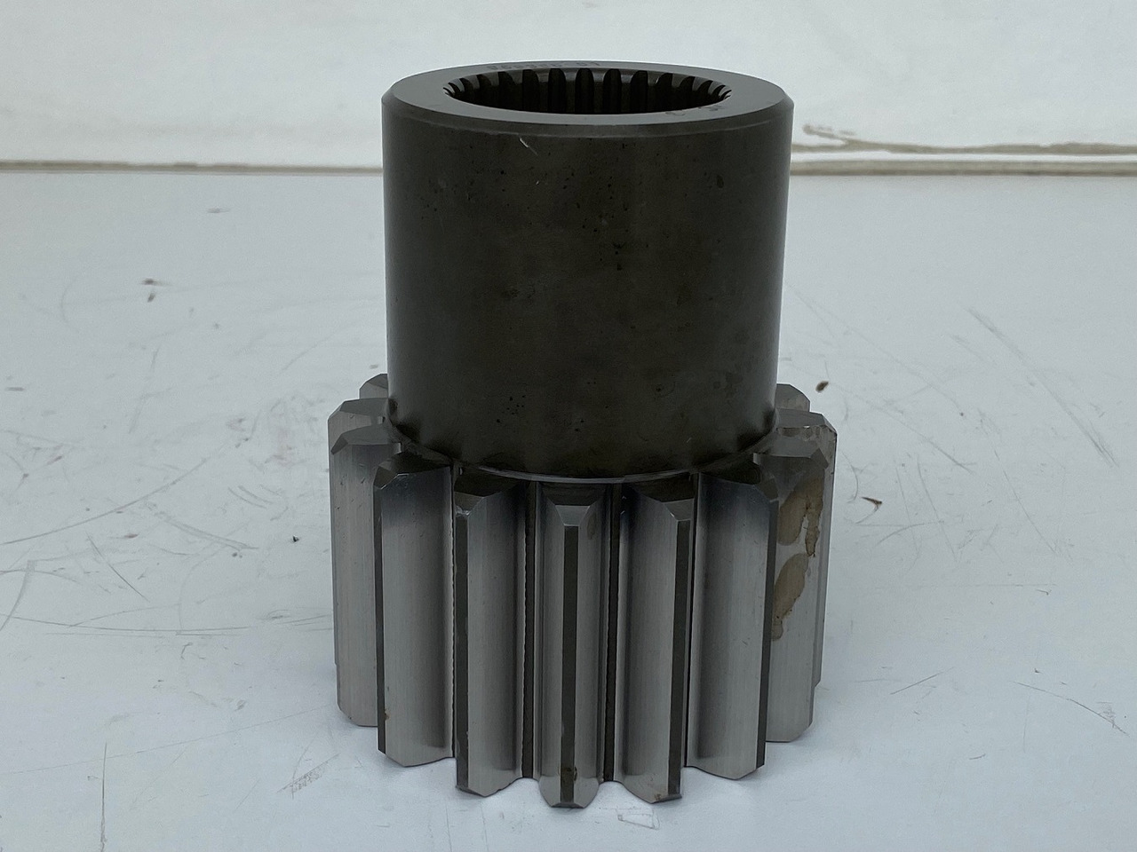 Liebherr Sonnenrad ID-Nr.969386101. SAT700/270. R9800. #MISO2804# - Svingmotor for Maskine til minedrift: billede 2 Liebherr Sonnenrad ID-Nr.969386101. SAT700/270. R9800. #MISO2804# - Svingmotor for Maskine til minedrift: billede 2