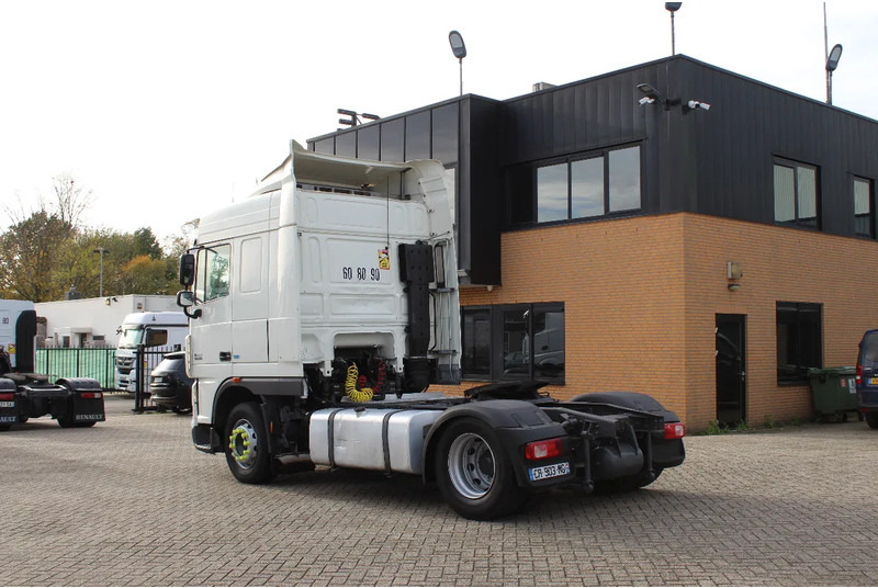 DAF XF 105.460 * EURO5 EEV * 4X2 * - Trækker: billede 3 DAF XF 105.460 * EURO5 EEV * 4X2 * - Trækker: billede 3