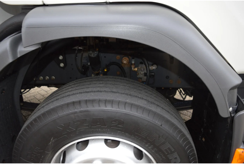 Kølevogn lastbil Volvo * EURO5 * CARRIER SUPRA 950MT * 4X2 *: billede 8 Kølevogn lastbil Volvo * EURO5 * CARRIER SUPRA 950MT * 4X2 *: billede 8