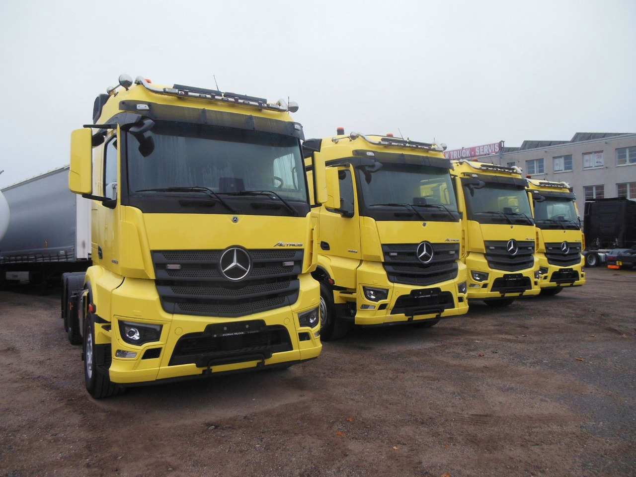 Mercedes-Benz 3353 ACTROS, 6X4, TRK, SET 120 TON, WIE NEUE!E!! - Trækker: billede 2 Mercedes-Benz 3353 ACTROS, 6X4, TRK, SET 120 TON, WIE NEUE!E!! - Trækker: billede 2