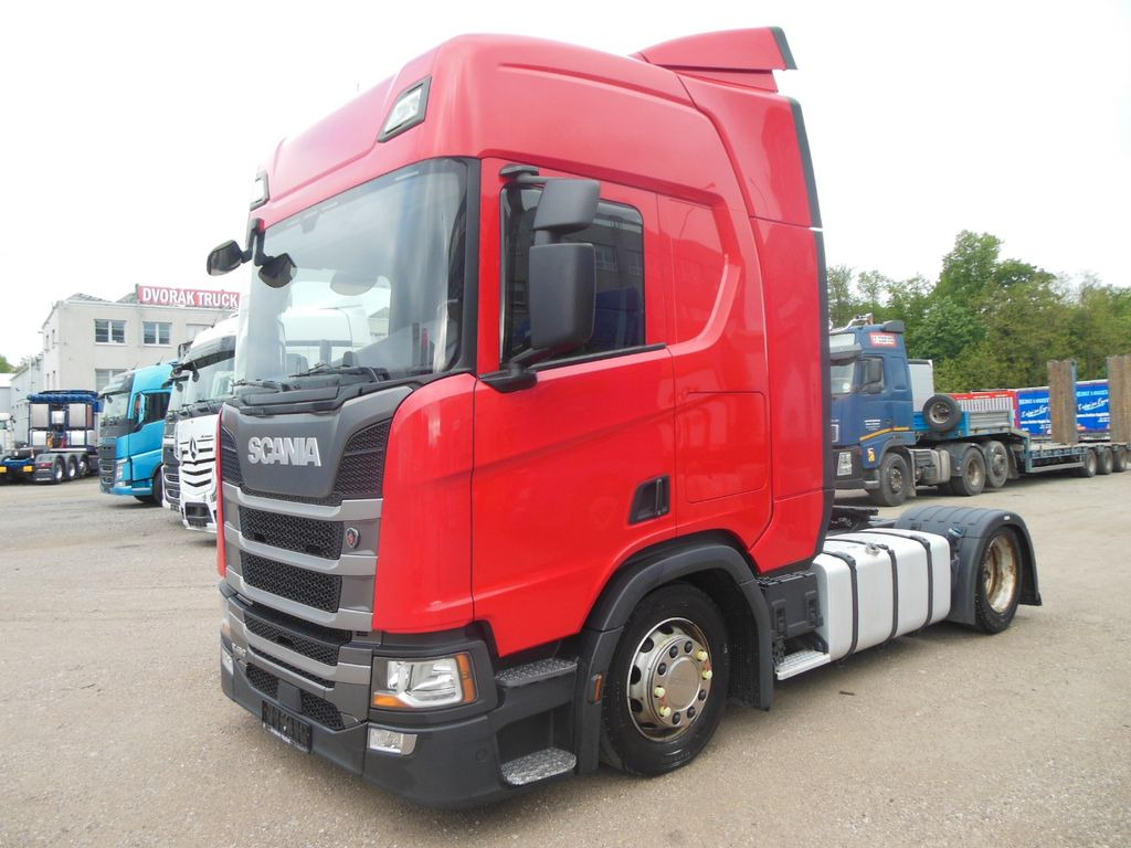 Scania R450 LOWDECK, RETARDER, STANDKLIMA, VOLL LUFT Scania R450 LOWDECK, RETARDER, STANDKLIMA, VOLL LUFT - Trækker: billede 1 Scania R450 LOWDECK, RETARDER, STANDKLIMA, VOLL LUFT Scania R450 LOWDECK, RETARDER, STANDKLIMA, VOLL LUFT - Trækker: billede 1