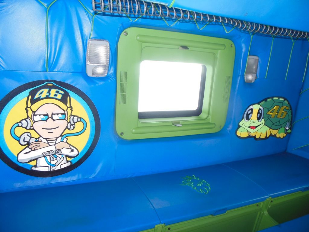 Interior photo 1: Trækker Scania R520, V8, ROSSI, LEDER, TOP!!! Scania R520, V8, ROSSI, LEDER, TOP!!! Interior photo 1: Trækker Scania R520, V8, ROSSI, LEDER, TOP!!! Scania R520, V8, ROSSI, LEDER, TOP!!!