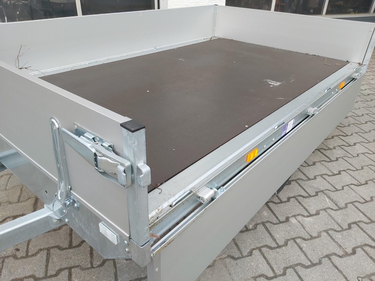 Hochlader light 2314 230x145x30cm Lfh: 63cm (XS) 750kg ungebremst Online Aktion - Biltrailer: billede 4 Hochlader light 2314 230x145x30cm Lfh: 63cm (XS) 750kg ungebremst Online Aktion - Biltrailer: billede 4