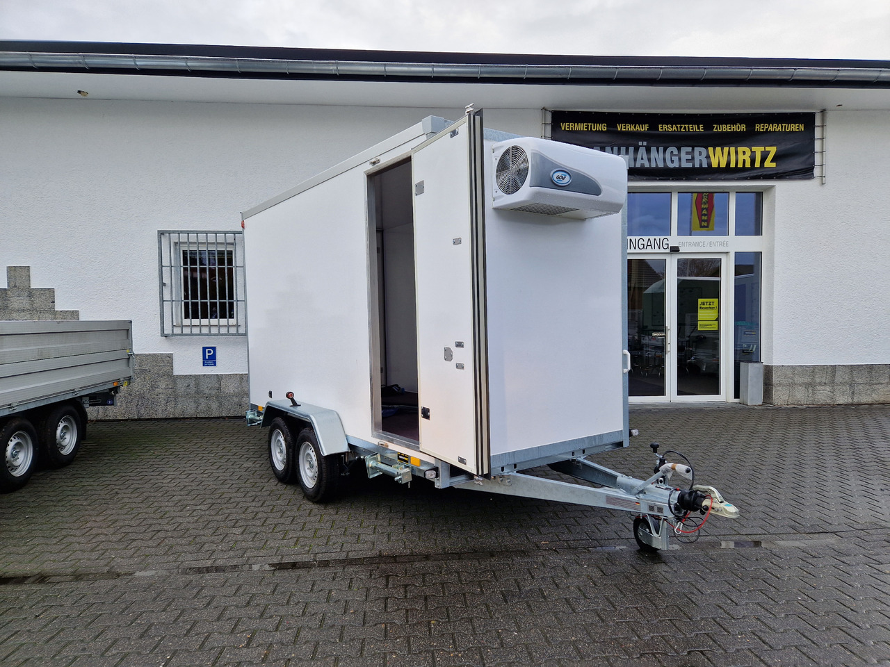 Kargo CoolBoxx FK2736HT 355x162x198cm Seitentür 230V +Kühler Govi Arktik 2000 100km/H 2700kg - Kølevogn påhængsvogn: billede 5 Kargo CoolBoxx FK2736HT 355x162x198cm Seitentür 230V +Kühler Govi Arktik 2000 100km/H 2700kg - Kølevogn påhængsvogn: billede 5