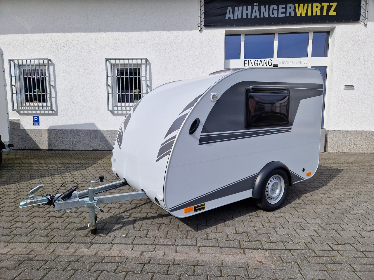 Mini Camper Mini Tommy TMC25 Basic 252x140x121cm 100 km/H 750kg ungebremst Januar AKTION - Campingvogn: billede 3 Mini Camper Mini Tommy TMC25 Basic 252x140x121cm 100 km/H 750kg ungebremst Januar AKTION - Campingvogn: billede 3