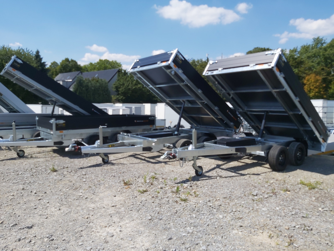 Saris Kipper K3 406 204 3500 2 HD E 406x204x35cm black Alu Auffahrrampen Stützen LED 3500kg - Tipvogn påhængsvogn: billede 2 Saris Kipper K3 406 204 3500 2 HD E 406x204x35cm black Alu Auffahrrampen Stützen LED 3500kg - Tipvogn påhængsvogn: billede 2