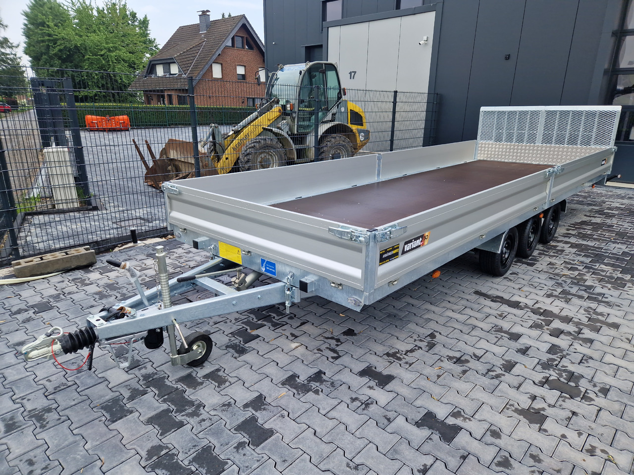 Variant Maschinentransporter 3563 UX Maxi Load 620x210x30cm LED Tridem Parabel black 3500kg - Maskintrailer: billede 1 Variant Maschinentransporter 3563 UX Maxi Load 620x210x30cm LED Tridem Parabel black 3500kg - Maskintrailer: billede 1