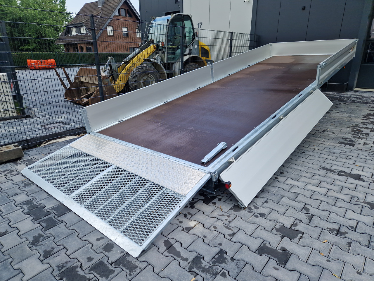 Variant Maschinentransporter 3563 UX Maxi Load 620x210x30cm LED Tridem Parabel black 3500kg - Maskintrailer: billede 3 Variant Maschinentransporter 3563 UX Maxi Load 620x210x30cm LED Tridem Parabel black 3500kg - Maskintrailer: billede 3