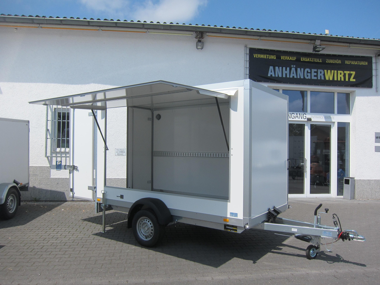 WM Meyer Koffer AZ 1330/151 S35 +Seitenklappe Zurrsystem (M) 1300kg - Varevogn påhængsvogn: billede 1 WM Meyer Koffer AZ 1330/151 S35 +Seitenklappe Zurrsystem (M) 1300kg - Varevogn påhængsvogn: billede 1