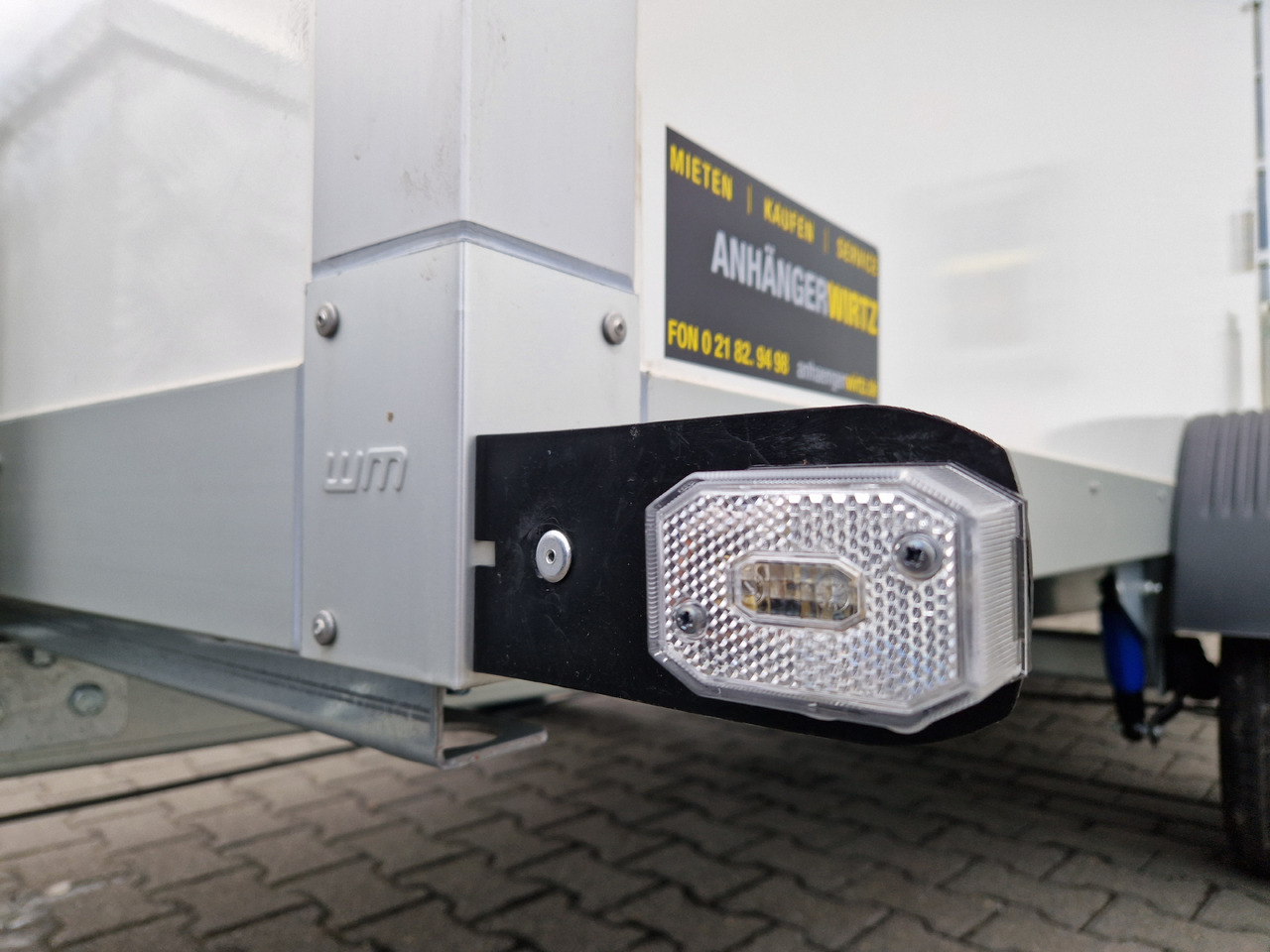 WM Meyer Koffer AZ 2035/151 S35 351x151x185cm (L) 2000kg - Varevogn påhængsvogn: billede 3 WM Meyer Koffer AZ 2035/151 S35 351x151x185cm (L) 2000kg - Varevogn påhængsvogn: billede 3