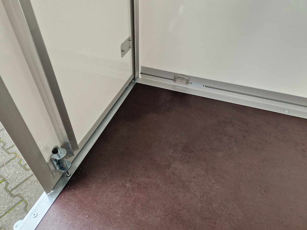 WM Meyer Koffer AZ 2035/151 S35 351x151x185cm (L) 2000kg - Varevogn påhængsvogn: billede 5 WM Meyer Koffer AZ 2035/151 S35 351x151x185cm (L) 2000kg - Varevogn påhængsvogn: billede 5