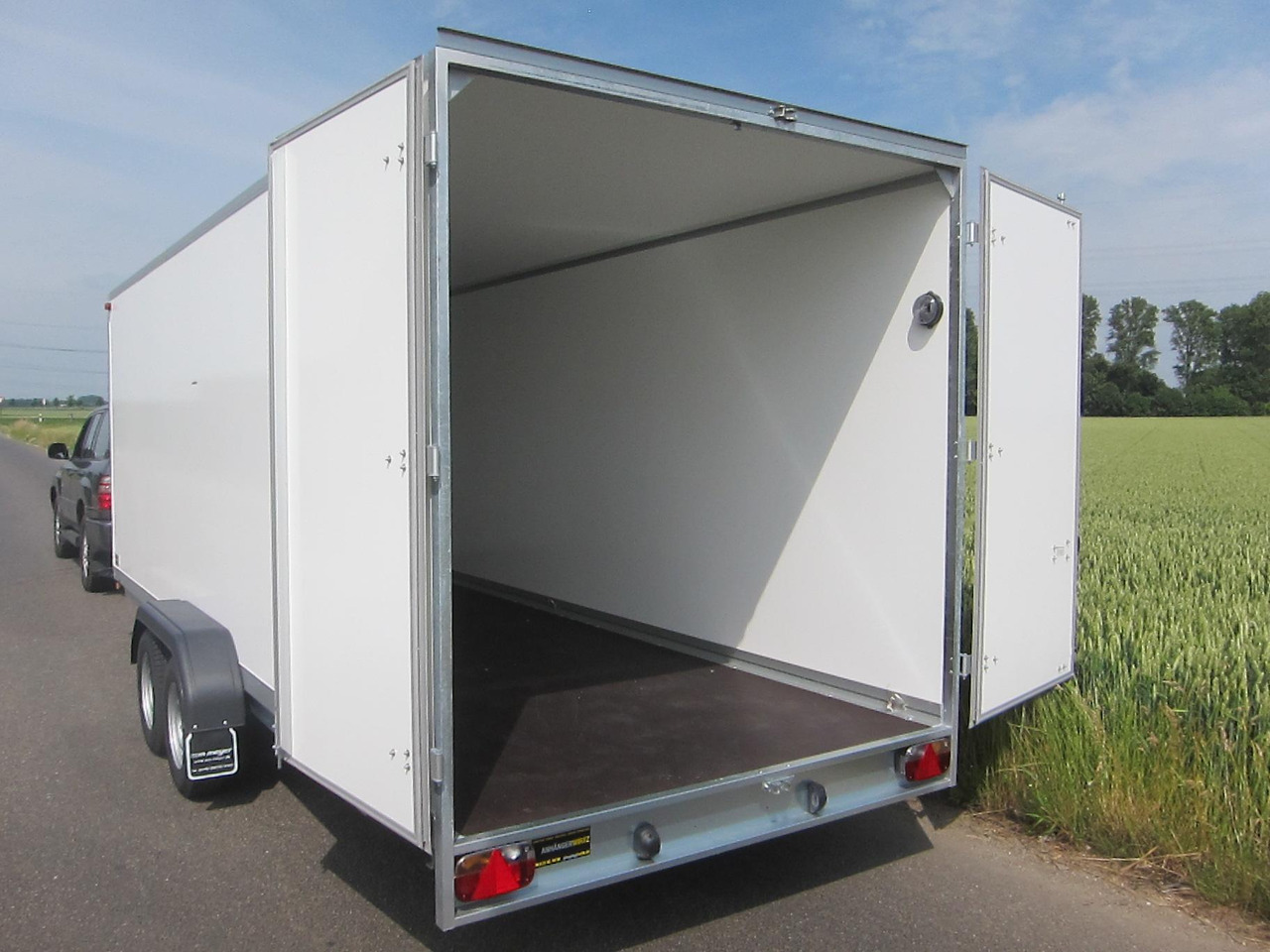 WM Meyer Kofferanhänger AZ 3560/200 S40 601x200x205cm 3500kg preorder Aktion - Varevogn påhængsvogn: billede 5 WM Meyer Kofferanhänger AZ 3560/200 S40 601x200x205cm 3500kg preorder Aktion - Varevogn påhængsvogn: billede 5