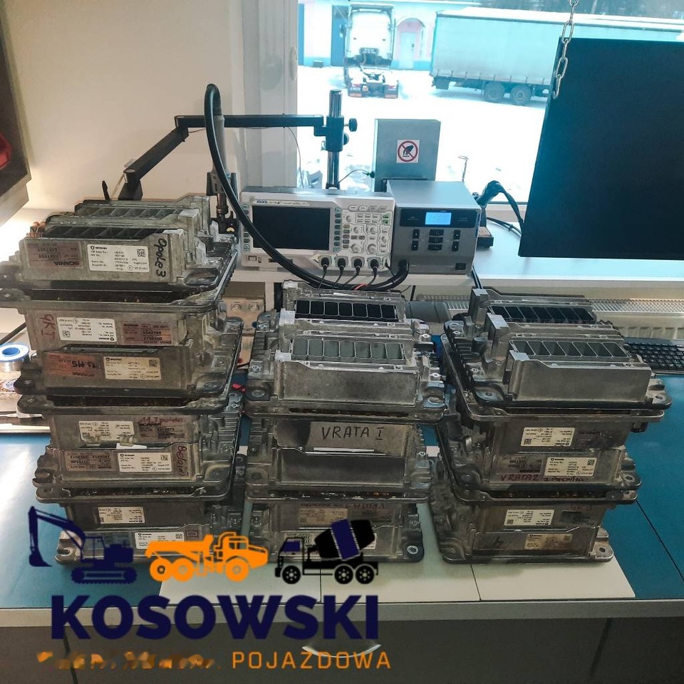 DOOSAN DL420 - Kontrol blok for Bæltegravemaskine: billede 3 DOOSAN DL420 - Kontrol blok for Bæltegravemaskine: billede 3