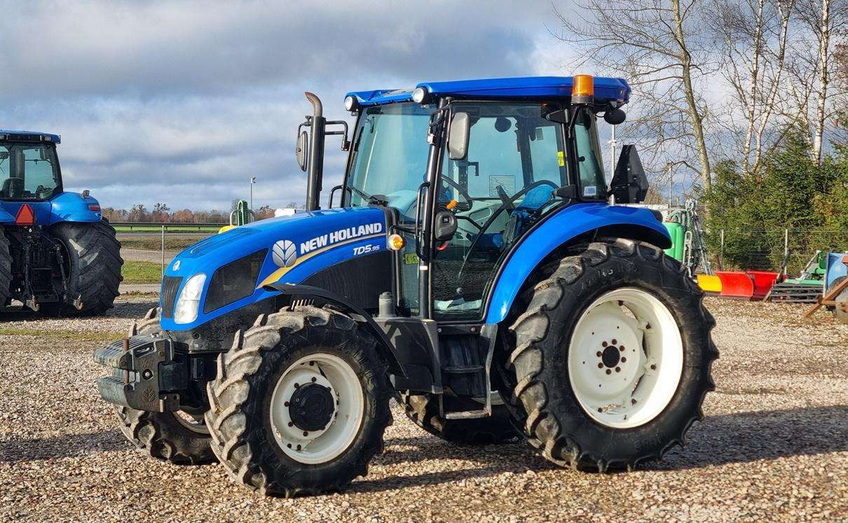 New Holland TD 5.95 - Traktor: billede 2 New Holland TD 5.95 - Traktor: billede 2