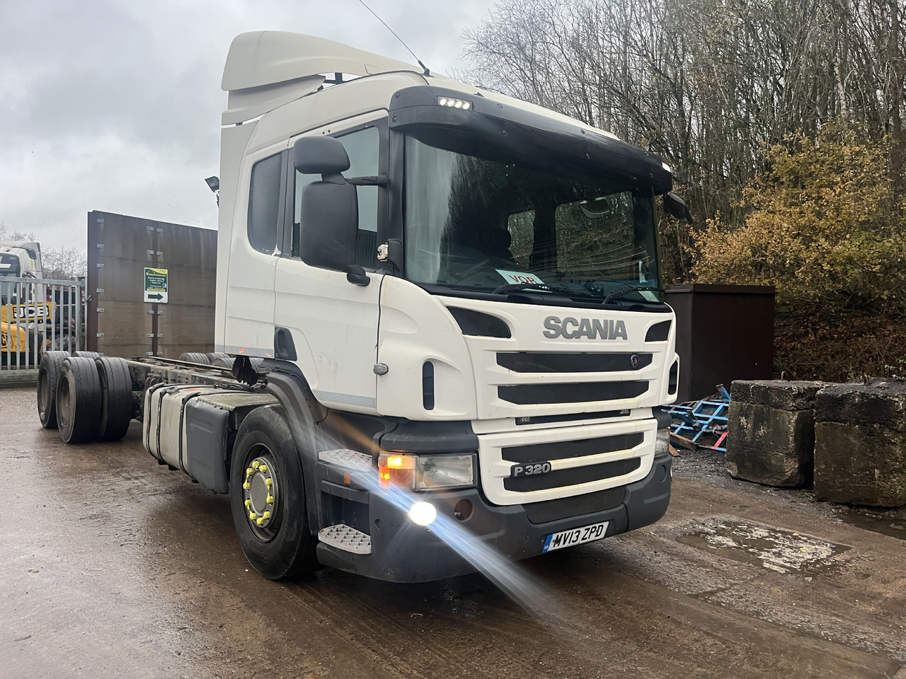 Scania P320 6x2 Chassis Cab - Lastbil chassis: billede 2 Scania P320 6x2 Chassis Cab - Lastbil chassis: billede 2