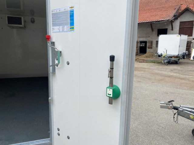 Humbaur Kühlanhänger HGK 253218-21 PF60 Deluxe 2,5 to. 3130x1670x1970mm - Kølevogn påhængsvogn: billede 3 Humbaur Kühlanhänger HGK 253218-21 PF60 Deluxe 2,5 to. 3130x1670x1970mm - Kølevogn påhængsvogn: billede 3