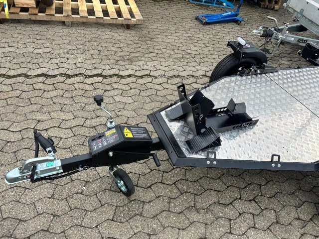 Lorries Motorradanhänger MT-1, 0,75 to. 245 x 99 cm, Alu-Felgen - MC-trailer: billede 3 Lorries Motorradanhänger MT-1, 0,75 to. 245 x 99 cm, Alu-Felgen - MC-trailer: billede 3