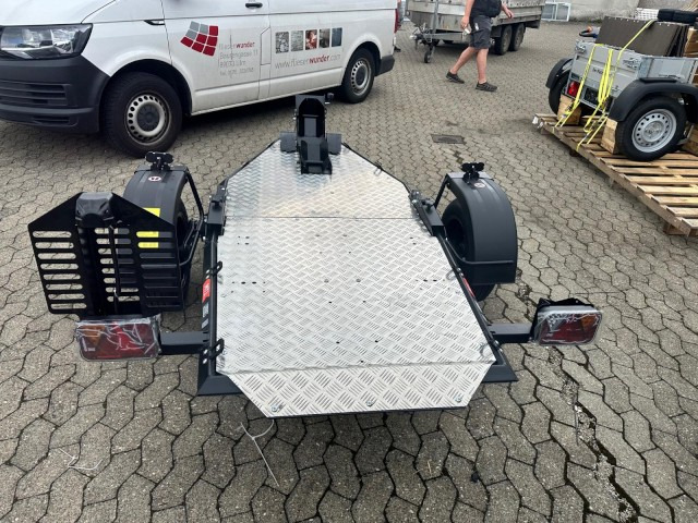 Lorries Motorradanhänger MT-1, 0,75 to. 245 x 99 cm, Alu-Felgen - MC-trailer: billede 4 Lorries Motorradanhänger MT-1, 0,75 to. 245 x 99 cm, Alu-Felgen - MC-trailer: billede 4