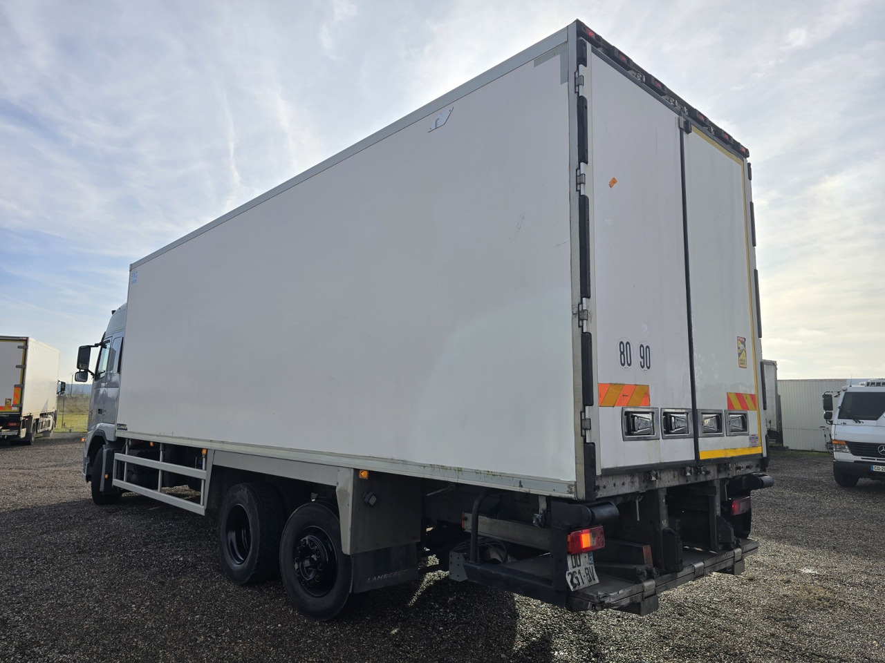 VOLVO FH500 - EEV - 6x2 - Steering Axle - Frigo - Meat Rail - Kølevogn lastbil: billede 4 VOLVO FH500 - EEV - 6x2 - Steering Axle - Frigo - Meat Rail - Kølevogn lastbil: billede 4