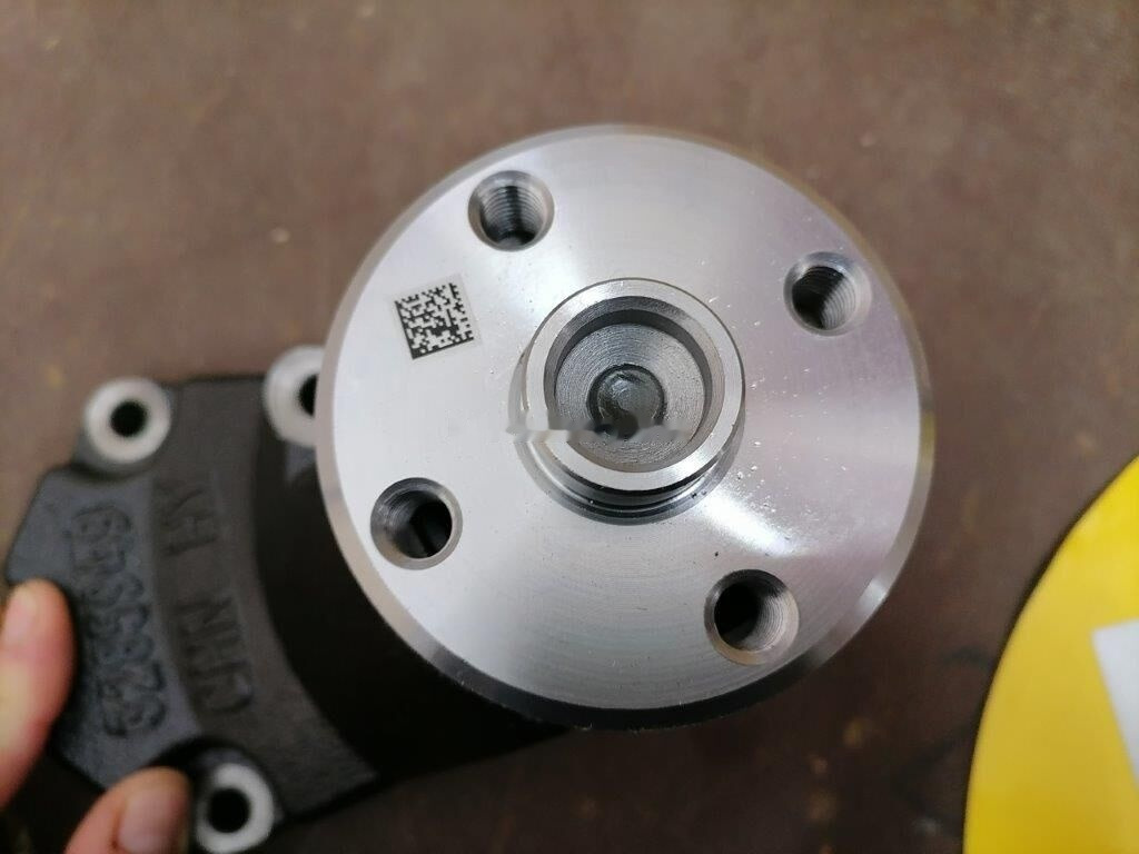 Fan support for Cummins engines 3285949 - Motor og reservedele for Gravemaskine: billede 2 Fan support for Cummins engines 3285949 - Motor og reservedele for Gravemaskine: billede 2