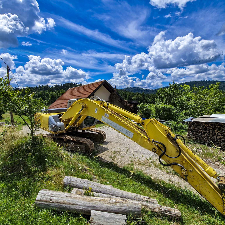 New Holland Kobelco E215 - Bæltegravemaskine: billede 3 New Holland Kobelco E215 - Bæltegravemaskine: billede 3