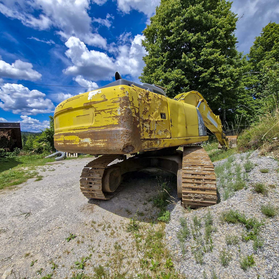 New Holland Kobelco E215 - Bæltegravemaskine: billede 5 New Holland Kobelco E215 - Bæltegravemaskine: billede 5