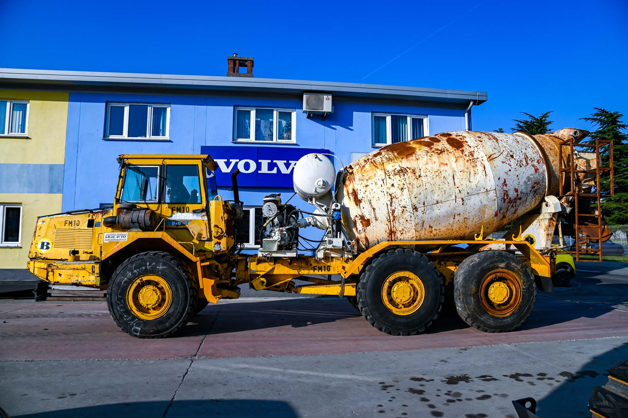 VOLVO A25C 6X6 - Betonbil: billede 3 VOLVO A25C 6X6 - Betonbil: billede 3