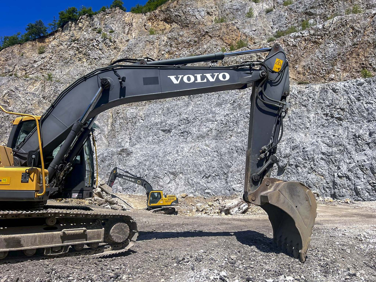 VOLVO EC220D - Bæltegravemaskine: billede 4 VOLVO EC220D - Bæltegravemaskine: billede 4