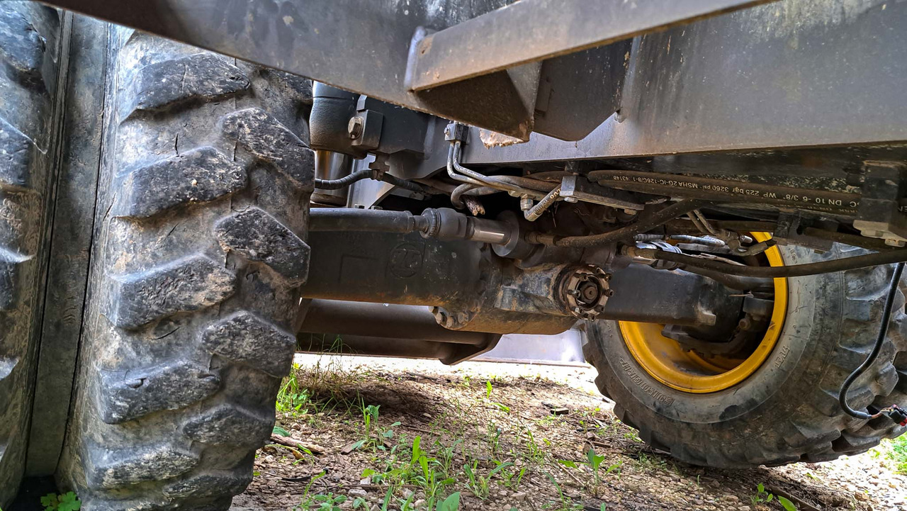 Volvo front axle 14693936 for Volvo EWR150E, EW180E, EWR170E, EW200E MH, EW160E - Foraksel for Gravemaskine: billede 2 Volvo front axle 14693936 for Volvo EWR150E, EW180E, EWR170E, EW200E MH, EW160E - Foraksel for Gravemaskine: billede 2