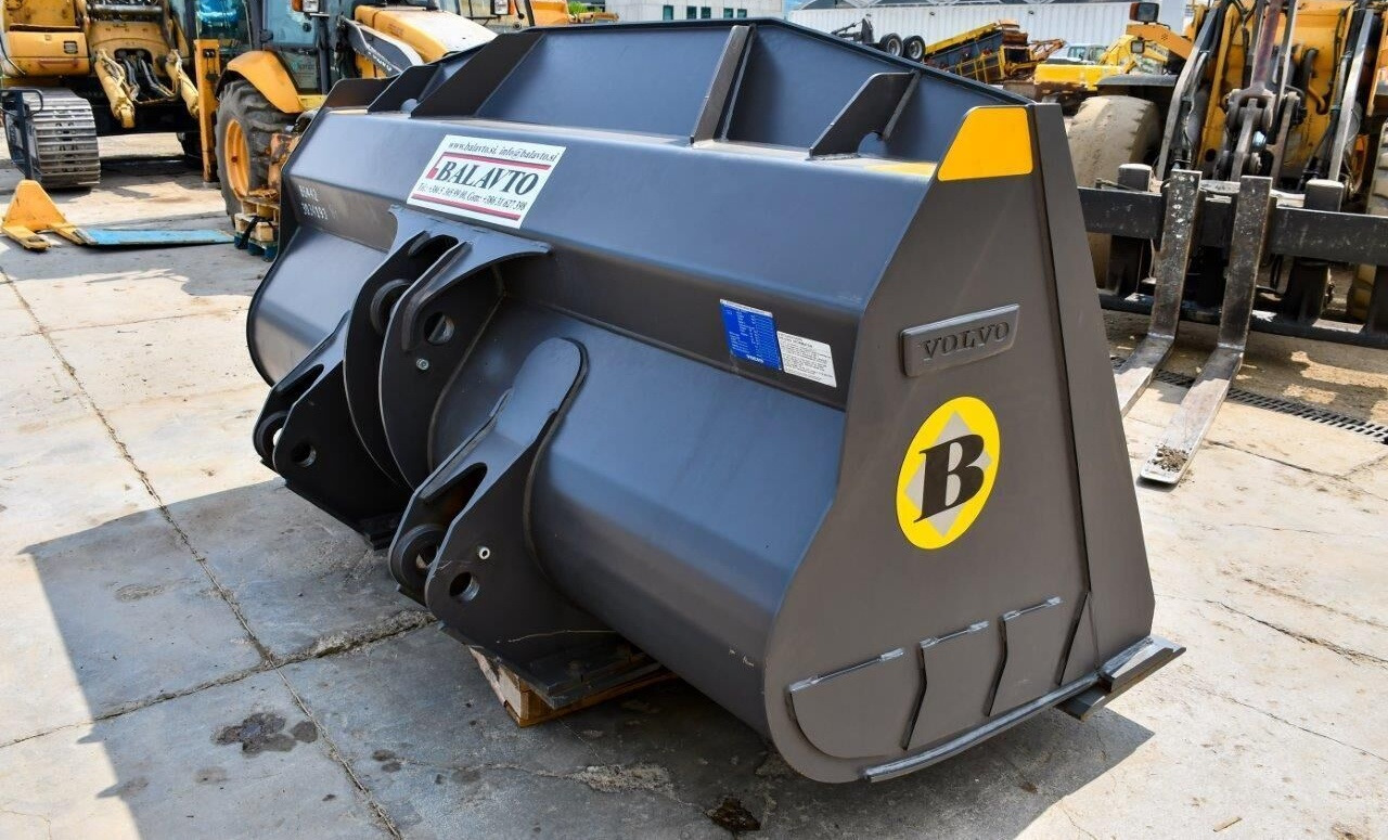 Volvo loader bucket 2800 mm for Volvo wheel loaders - Læsseskovl: billede 3 Volvo loader bucket 2800 mm for Volvo wheel loaders - Læsseskovl: billede 3