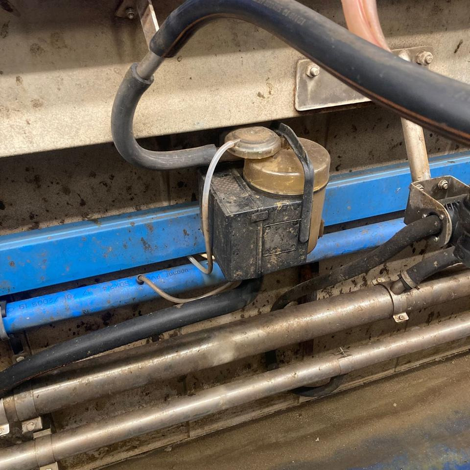 DeLaval Fischgrätenmelkstand Doppel 10er - Malkemaskine: billede 3 DeLaval Fischgrätenmelkstand Doppel 10er - Malkemaskine: billede 3
