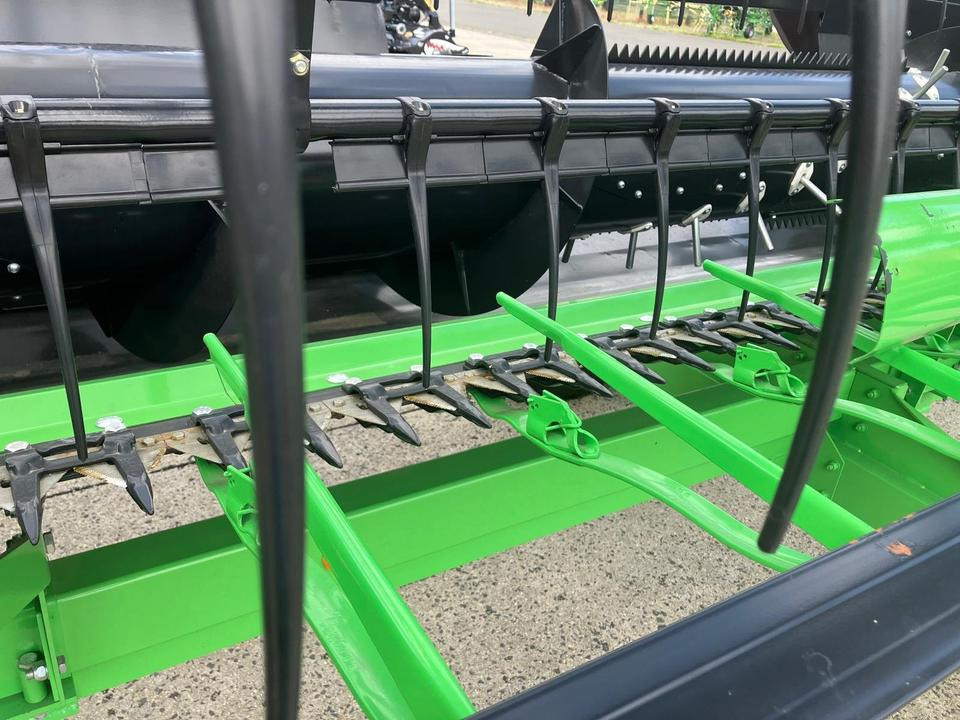 Deutz Fahr Schneidwerk DH540A inkl Schneidwerkwagen Mähdrescher - Skærebord til korn: billede 3 Deutz Fahr Schneidwerk DH540A inkl Schneidwerkwagen Mähdrescher - Skærebord til korn: billede 3